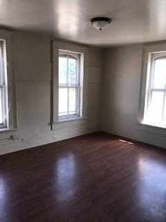10 5th SE St #4 - Photo 7 of 10