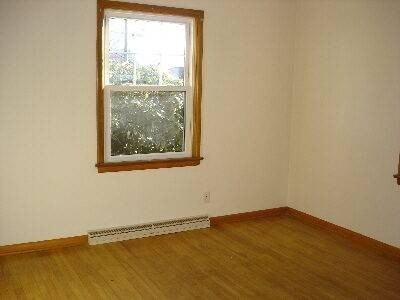 2911 Fletcher Ave Ne - Photo 5 of 8