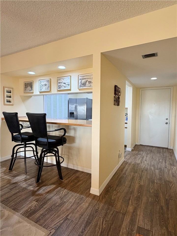 42 Plantation Dr #103 - Photo 4 of 36