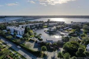 featured image of 1950 Sw Palm City Rd #3-209