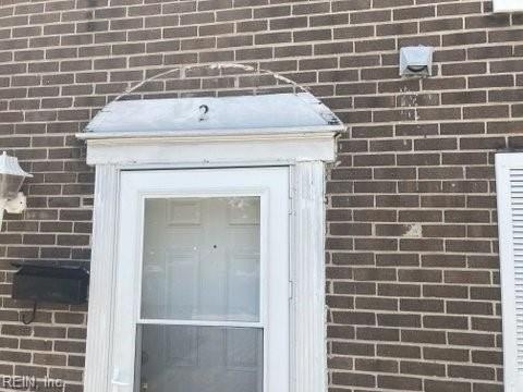 2217 Todds Ln - Photo 2 of 3