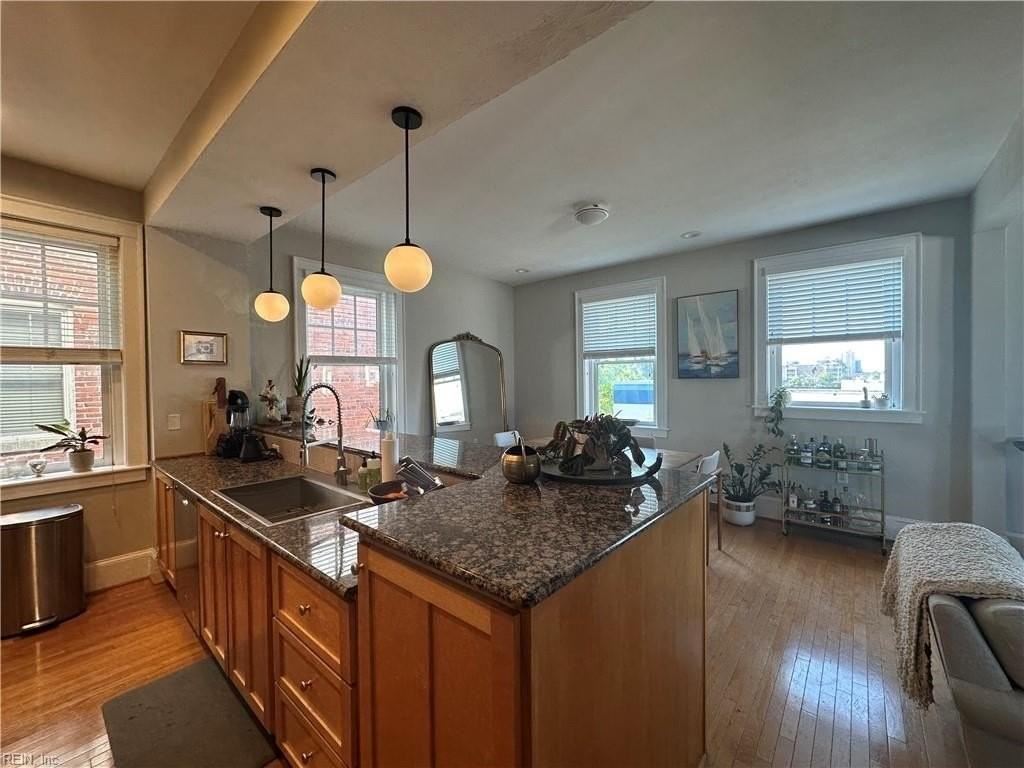 429 York St #3D - Photo 7 of 23
