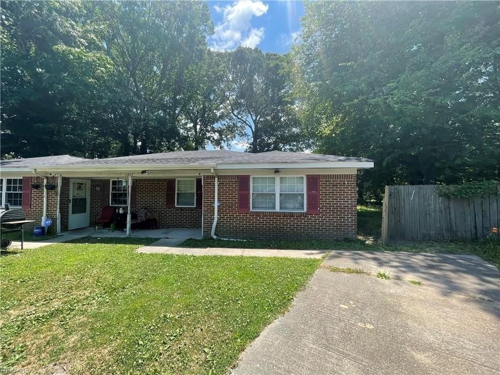 4613 Hardy Ct #B - Photo 2 of 25