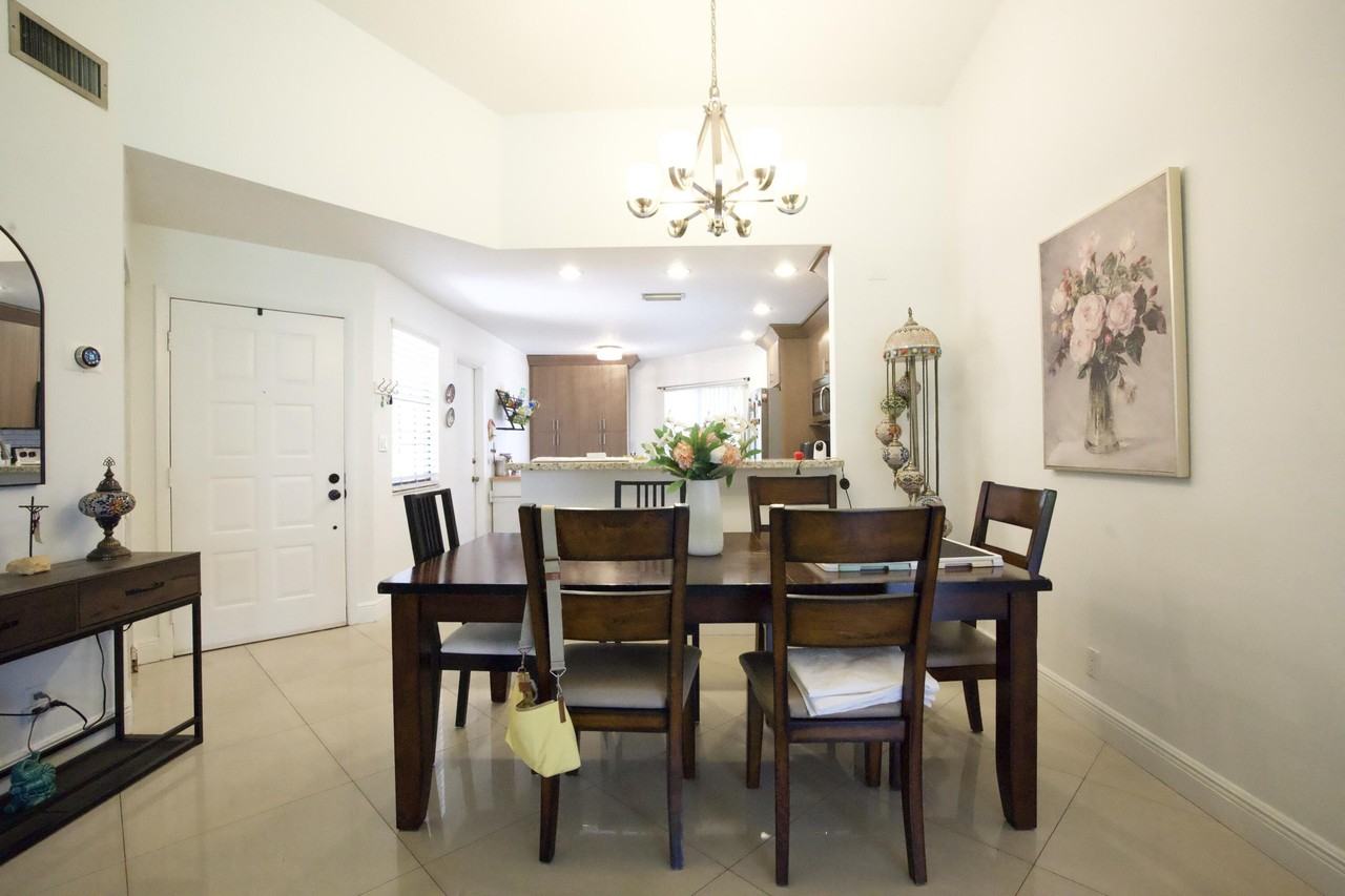 8989 W Sunrise Blvd - Photo 6 of 22