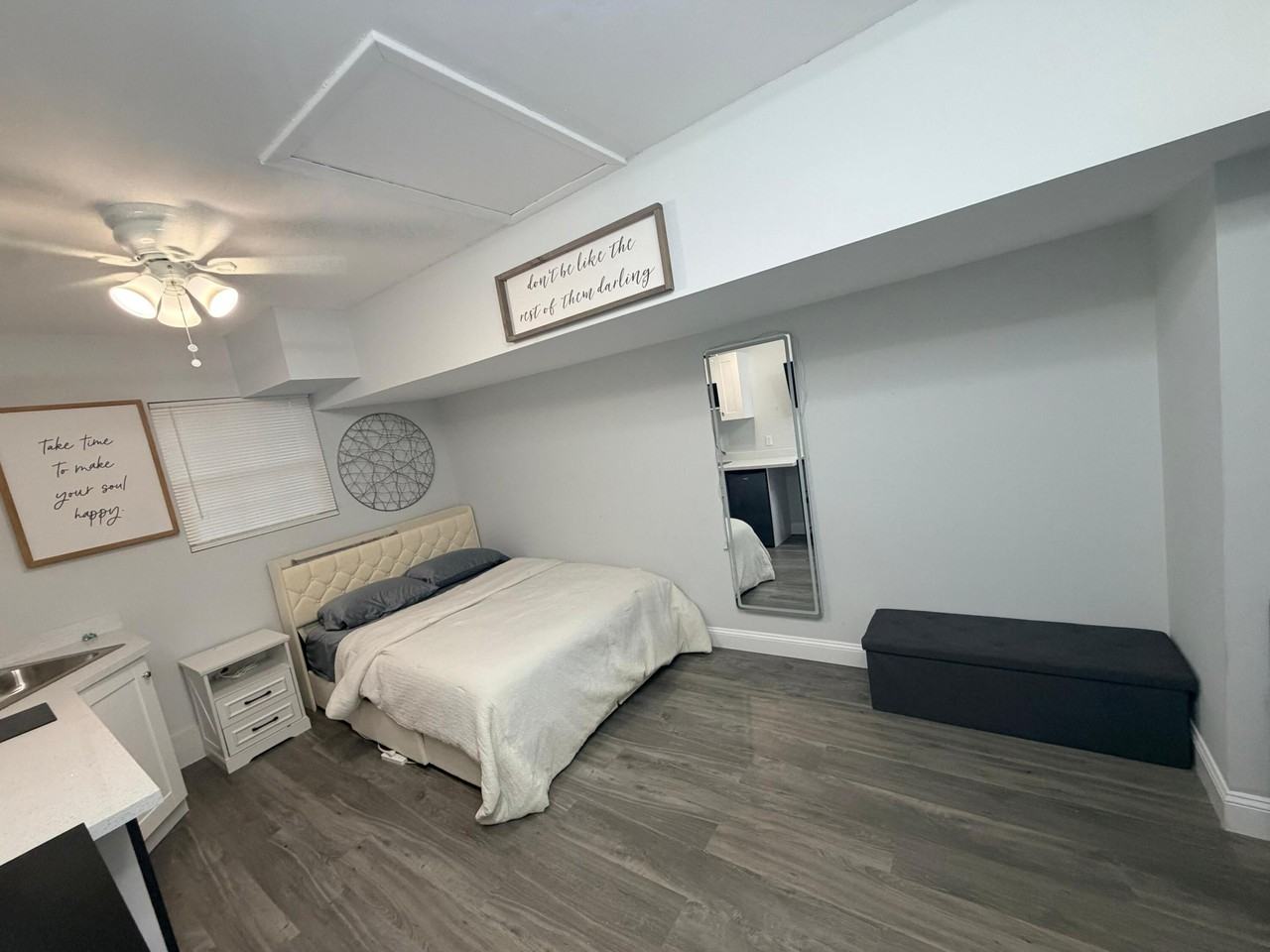5067 Sunrise Blvd - Photo 4 of 10