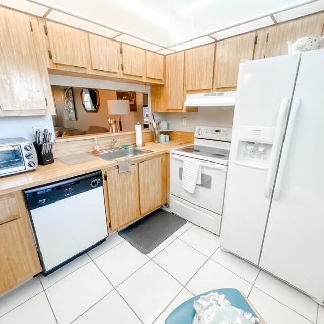 9200 Lime Bay Blvd #312 - Photo 6 of 31