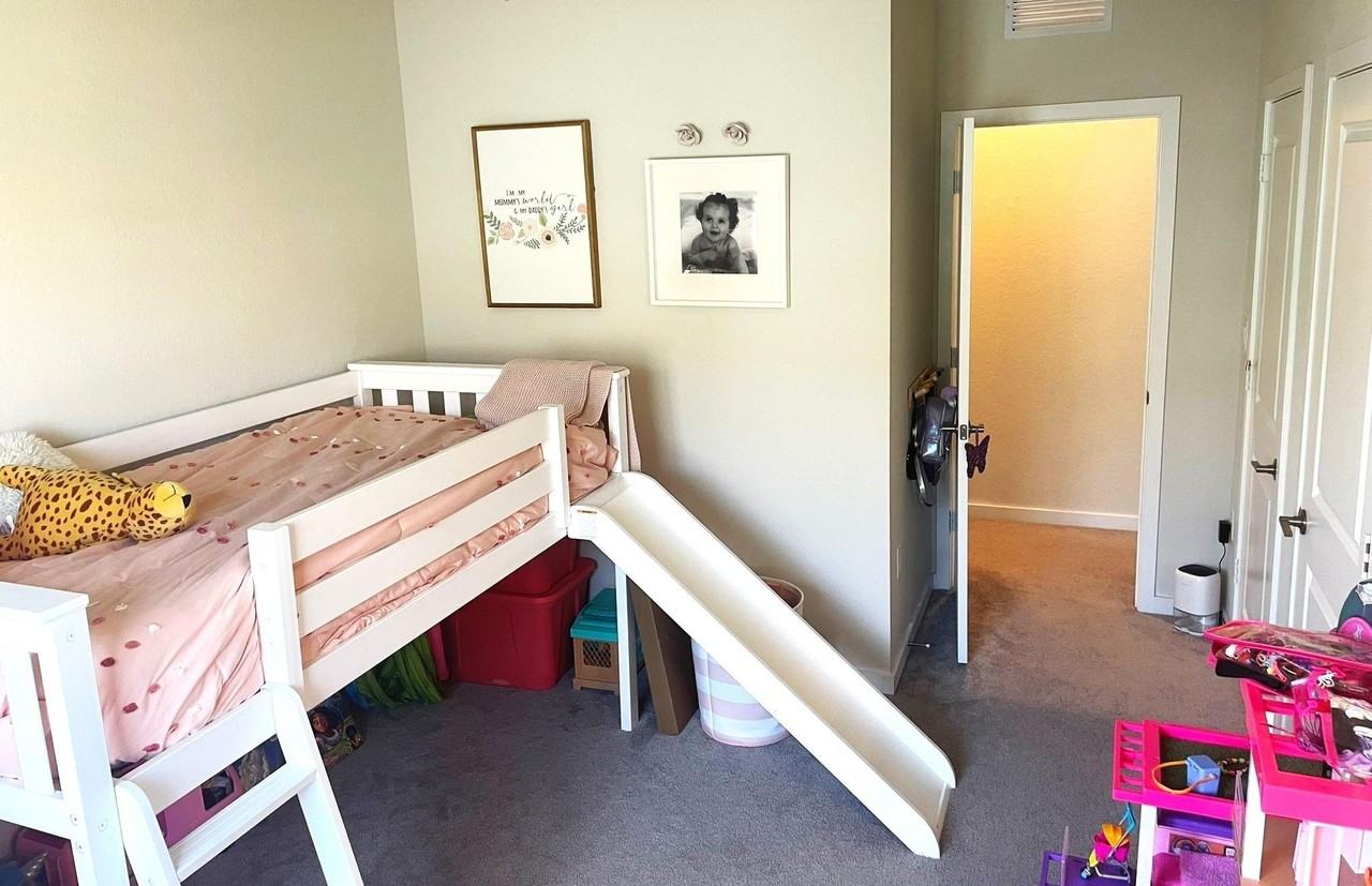 10957 Sw 232nd Ter - Photo 7 of 11