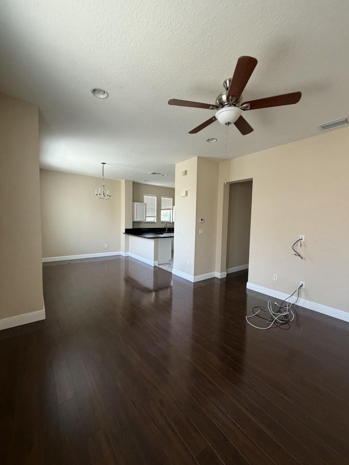 499 Corte Madera Ln #1 - Photo 3 of 20