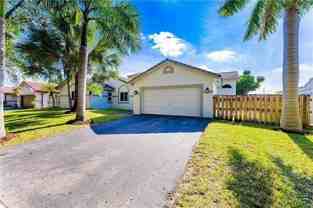 7200 Sw 20th St - Photo 1 of 1