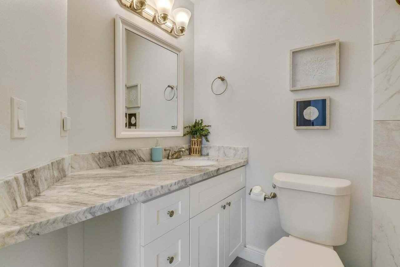 6029 Ebert St - Photo 6 of 8