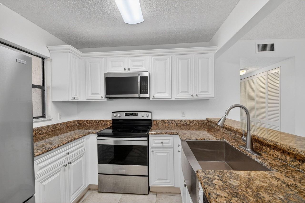 1681 Balfour Point Dr #F - Photo 2 of 36