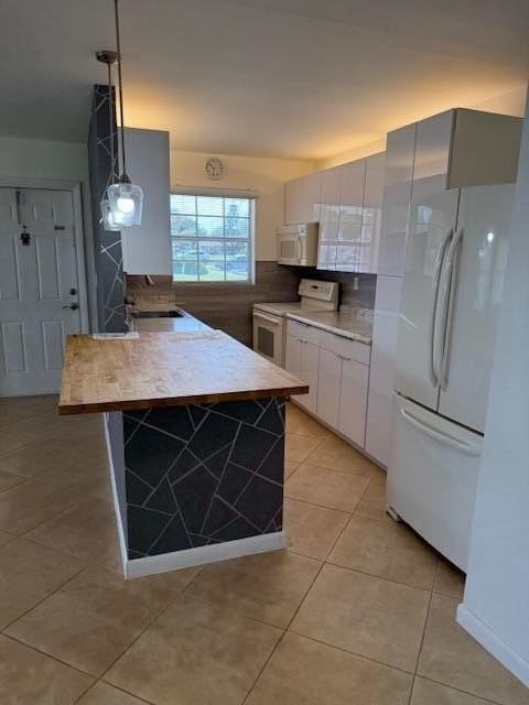 115 Lakes End Dr #D - Photo 6 of 21