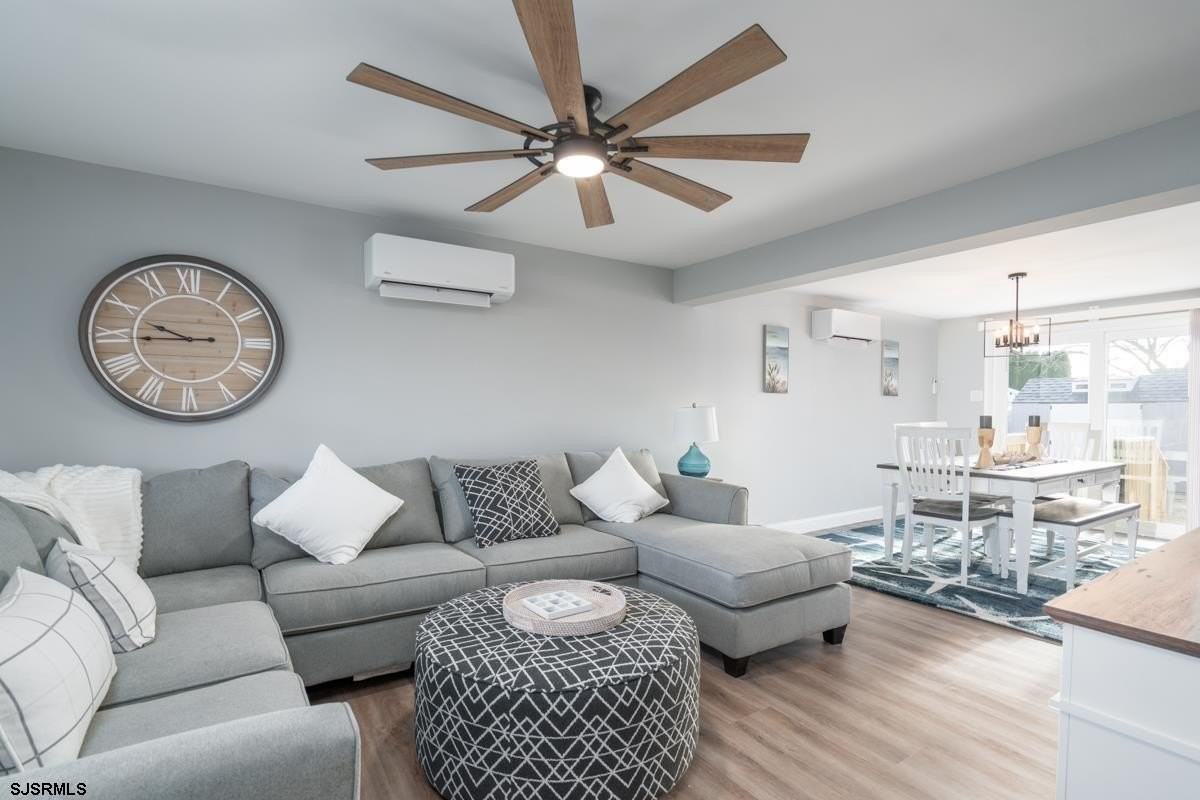 702 Lagoon Blvd - Photo 3 of 48