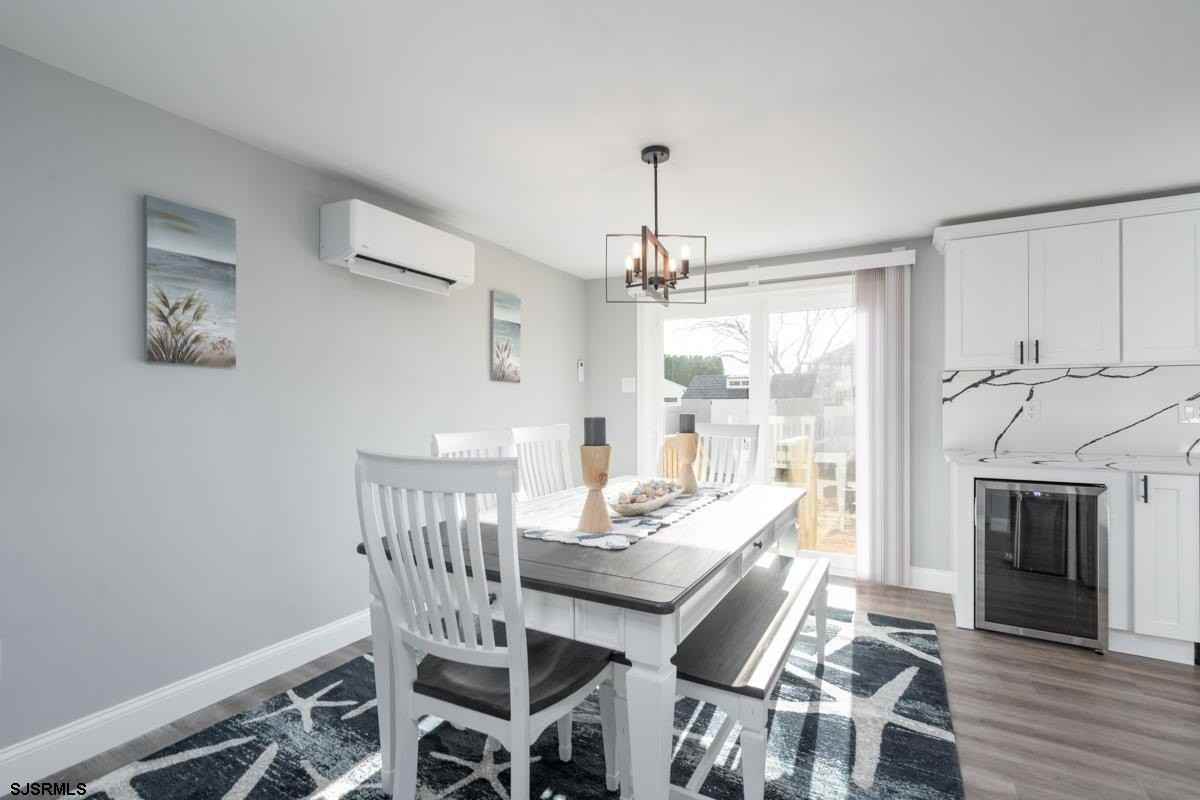 702 Lagoon Blvd - Photo 6 of 48