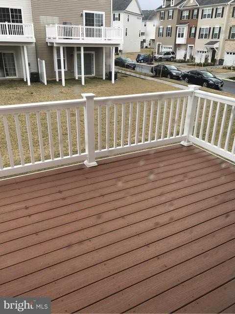9513 Mary Geneva Ln - Photo 5 of 11