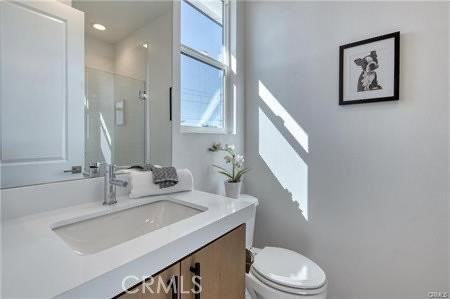 20452 Santa Ana Ave #5 - Photo 5 of 8