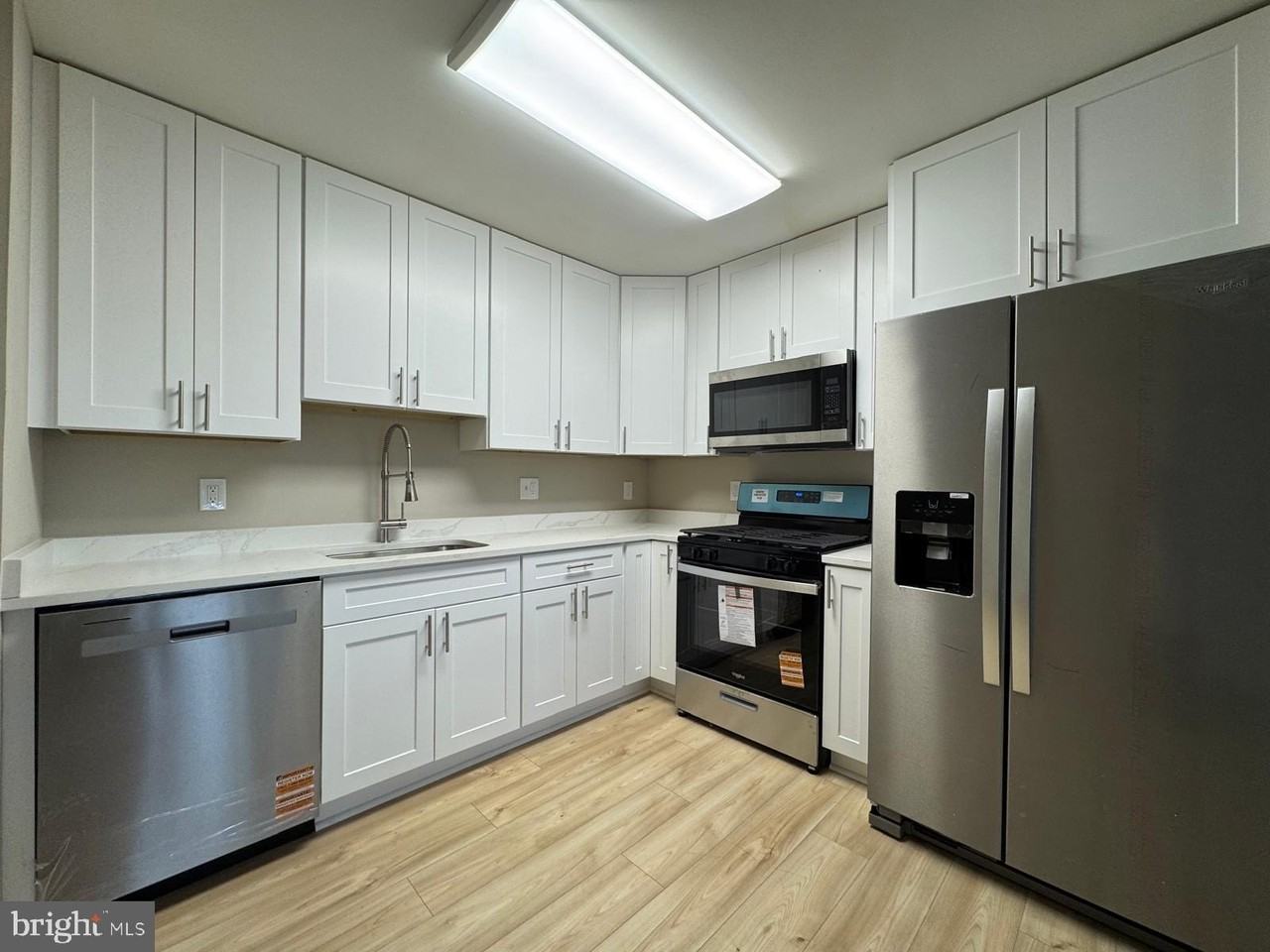 8433 Greenbelt Rd #8433T1 - Photo 5 of 12