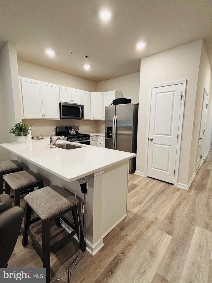 1178 Martin Rd - Photo 2 of 29