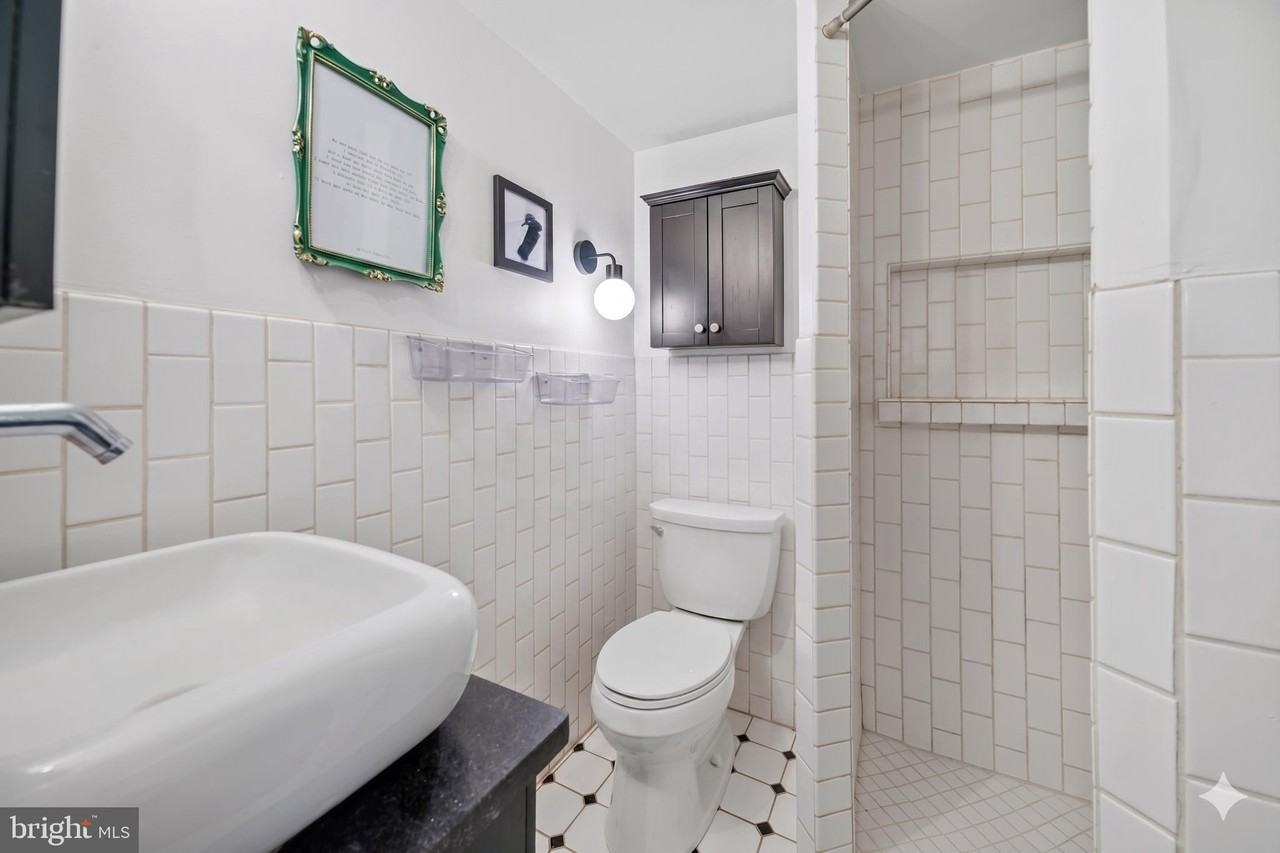 9 Bristow Pl - Photo 6 of 9