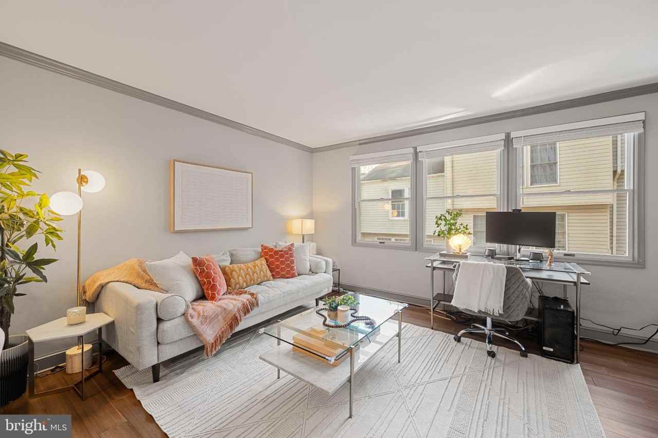 5065 9th St S - Photo 4 of 28