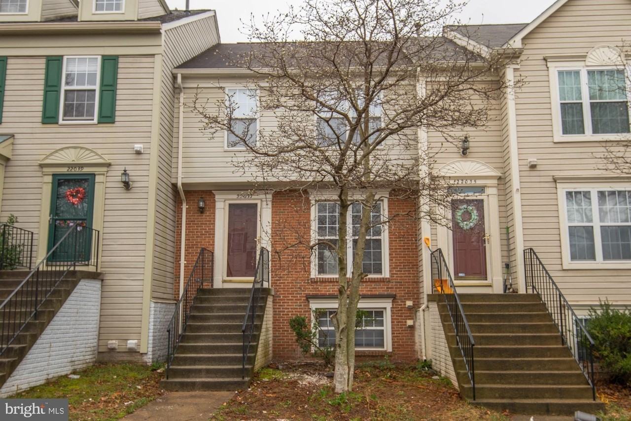22037 Manning Sq - Photo 2 of 50