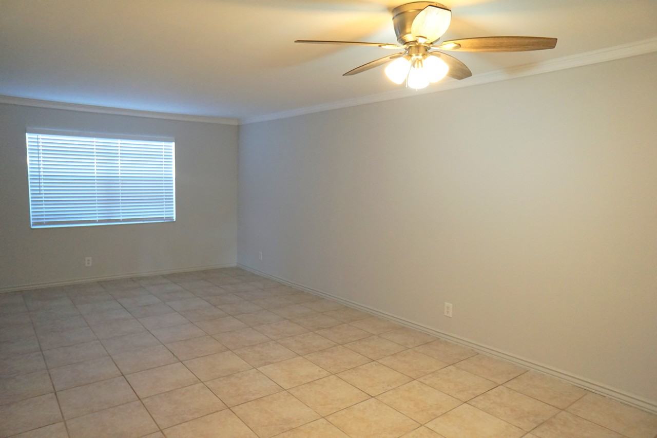 3313 Quail Close #3313 - Photo 5 of 30
