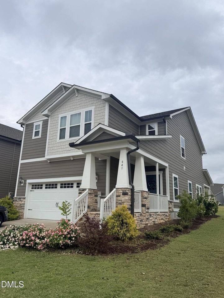 641 Sage Oak Ln - Photo 3 of 33