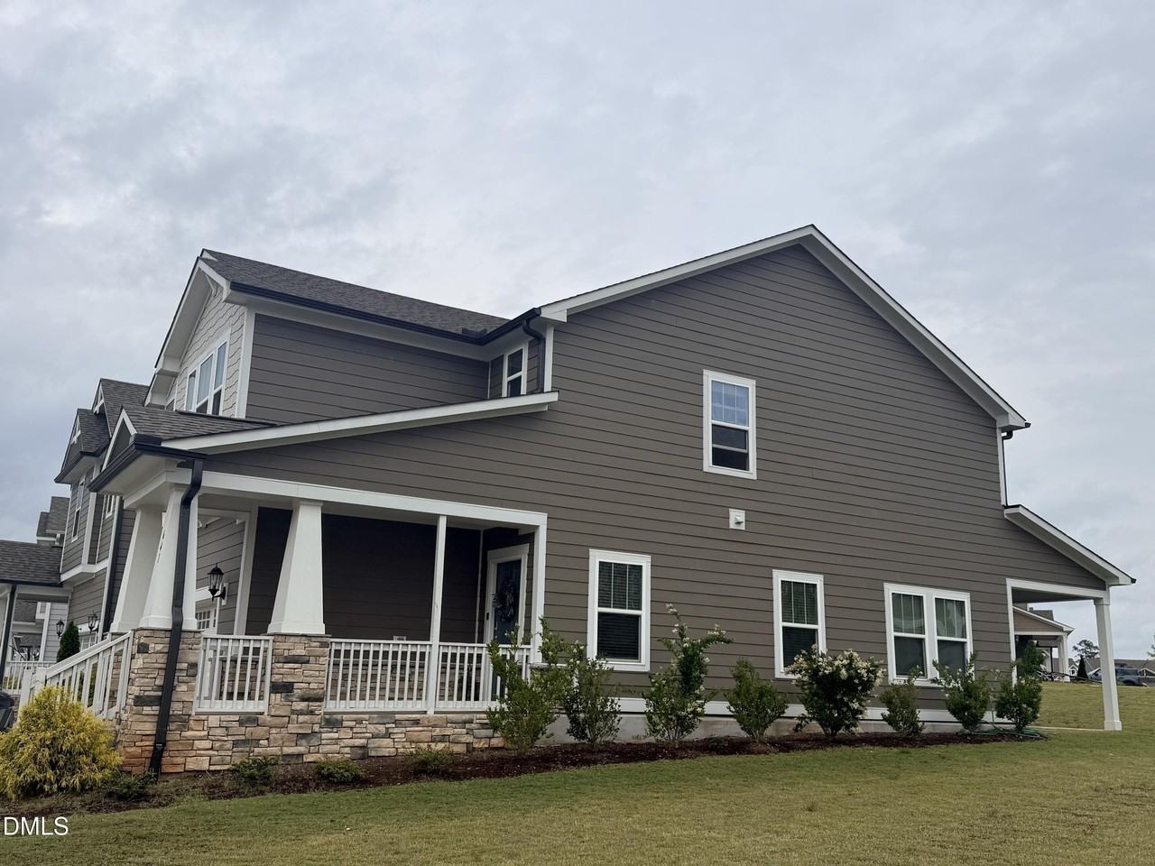 641 Sage Oak Ln - Photo 5 of 33