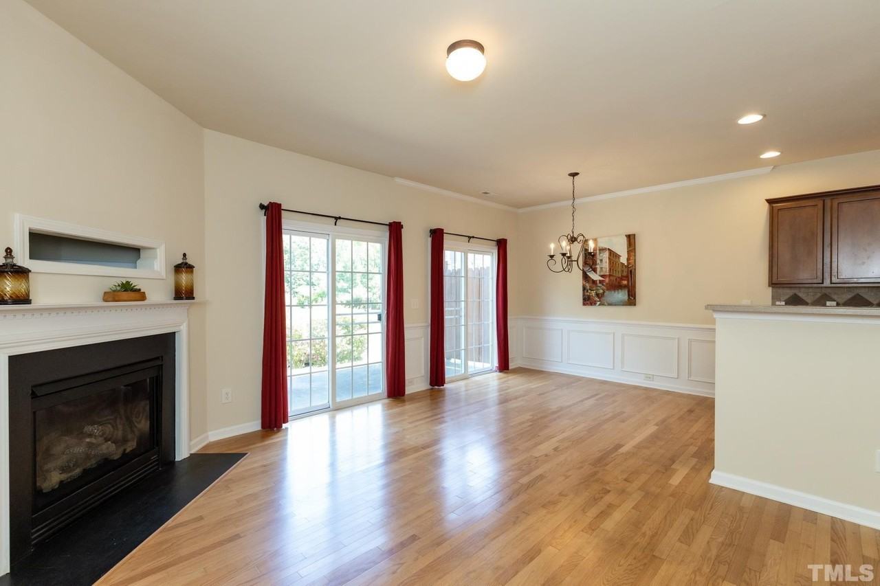 700 Mardonie Reach Ln - Photo 5 of 20