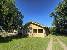 2307 Grant St - Photo 1 of 1
