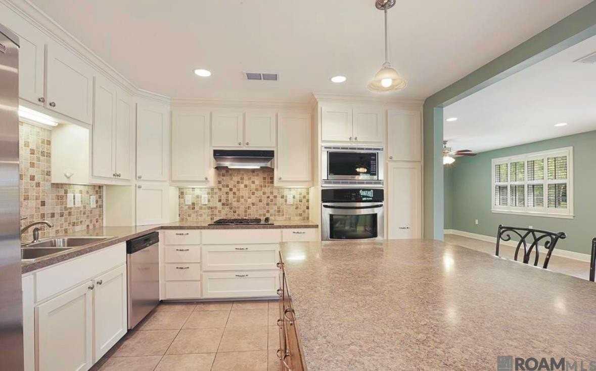 2166 Silverest Ave - Photo 4 of 6