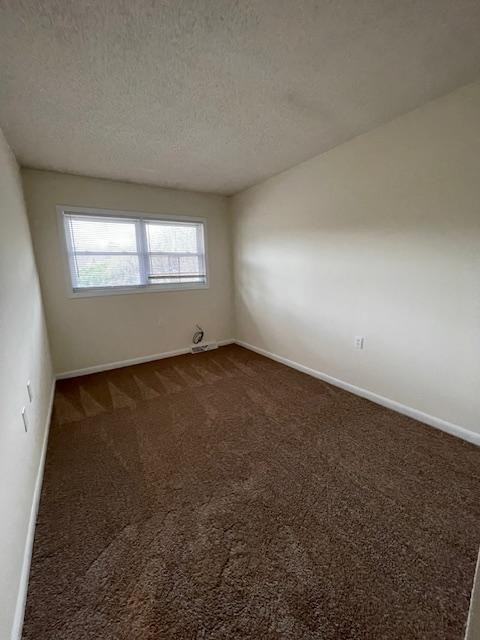 25 Dogwood Ct - Photo 5 of 8