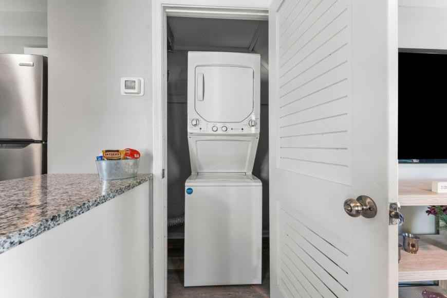 1601 Roane St - Photo 2 of 10