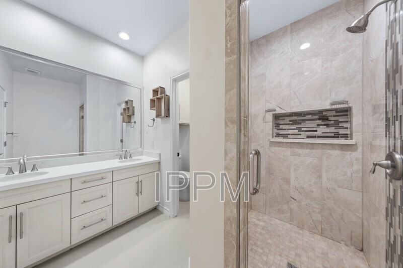7288 Rain Forest Dr - Photo 4 of 5
