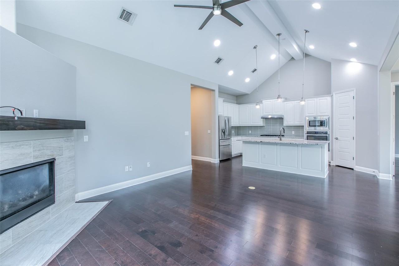 5121 Cornflower Dr - Photo 6 of 27