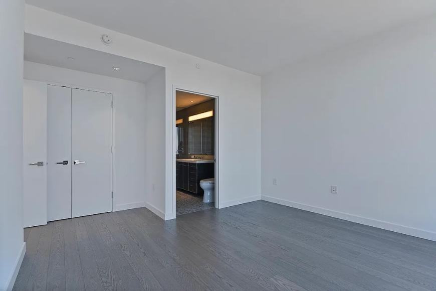 225 Cherry St - Photo 5 of 9