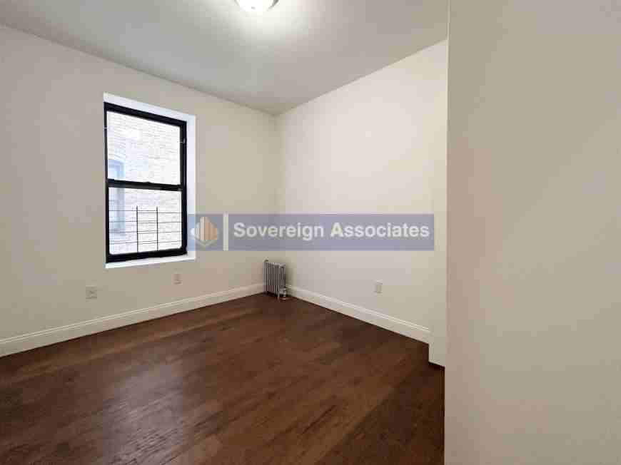 285 Saint Nicholas Ave - Photo 5 of 10