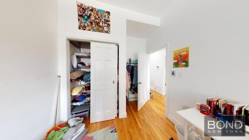 207 2nd Ave - Photo 6 of 10