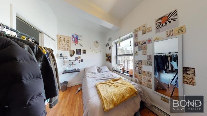207 2nd Ave - Photo 7 of 10