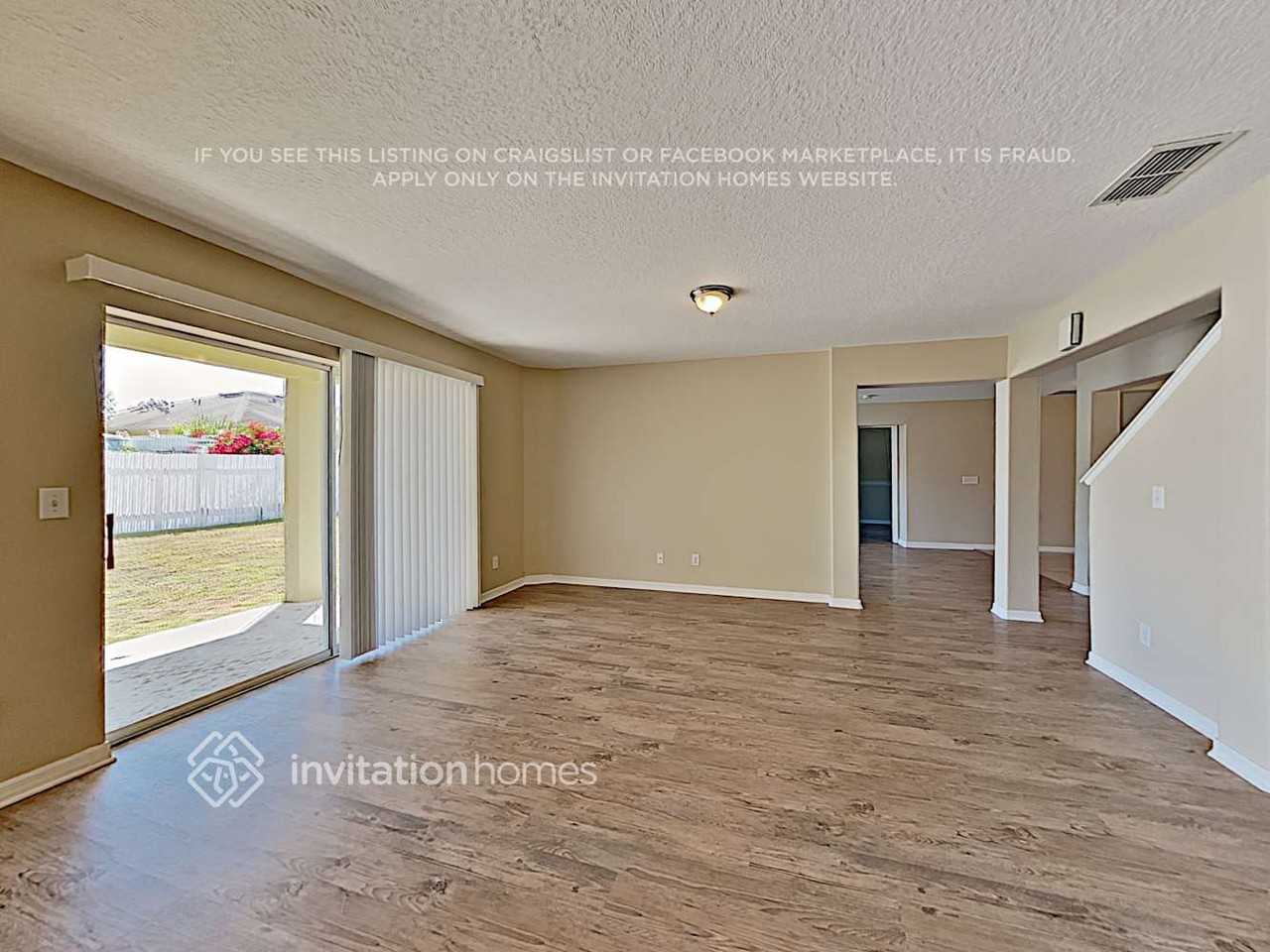 1330 Juniper Hammock St - Photo 6 of 11