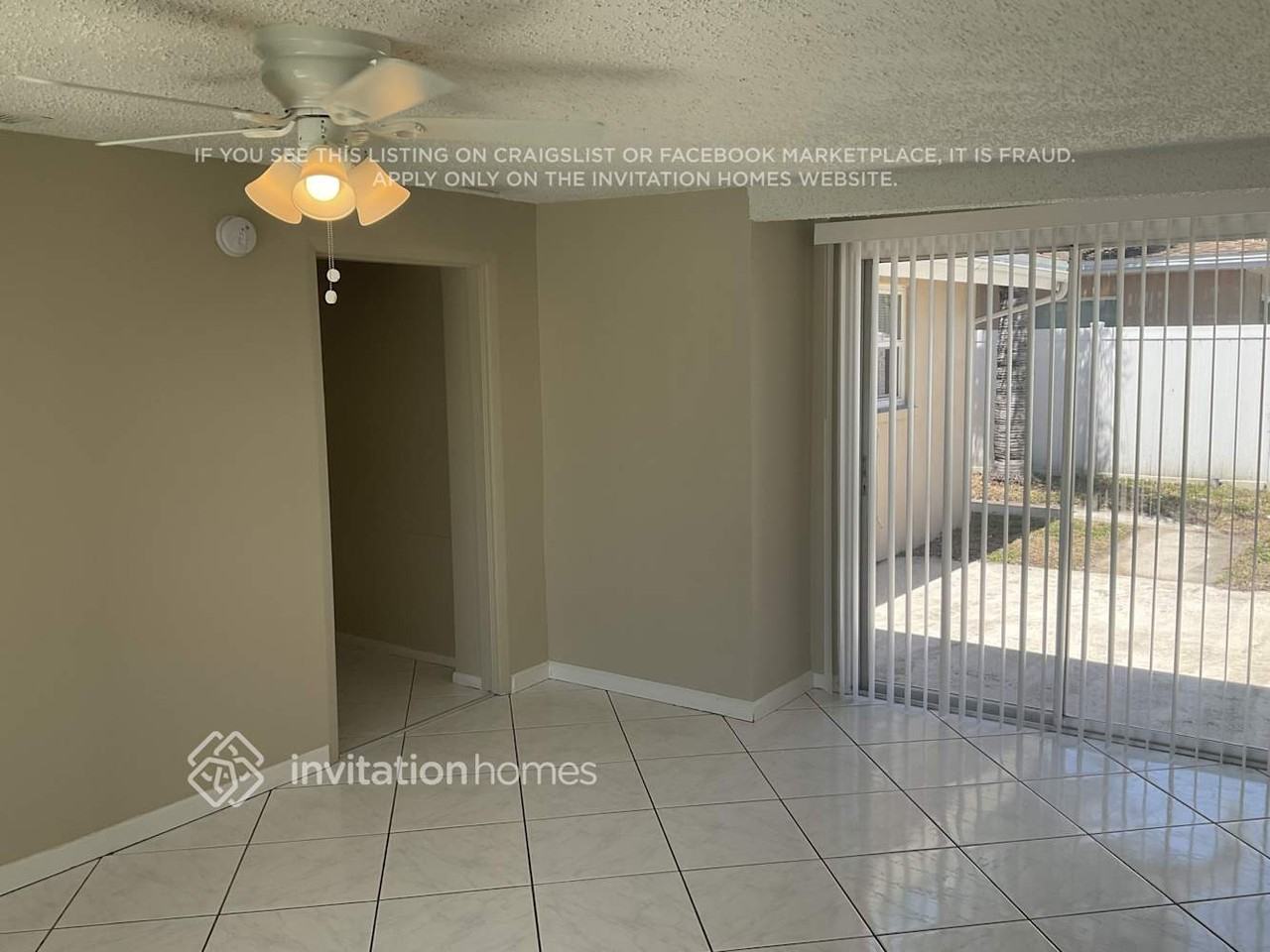 981 Porter Dr - Photo 4 of 14
