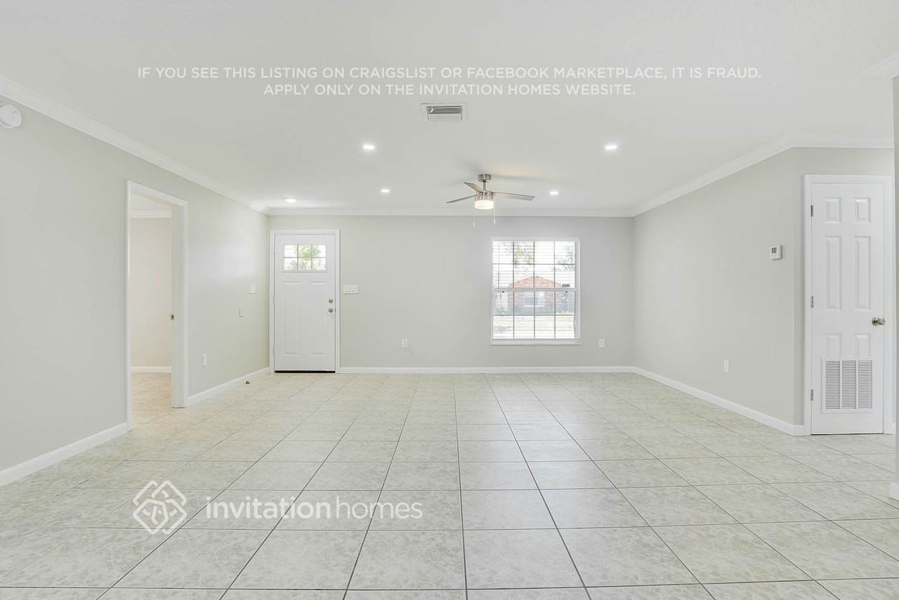 1842 Teakwood Dr - Photo 6 of 24