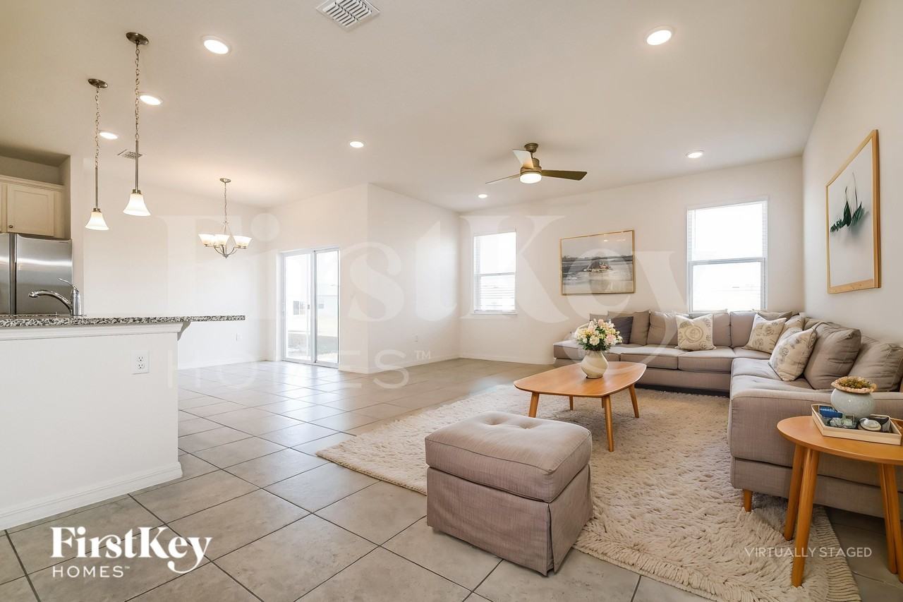 217 Windsor Reserve Dr - Photo 3 of 20