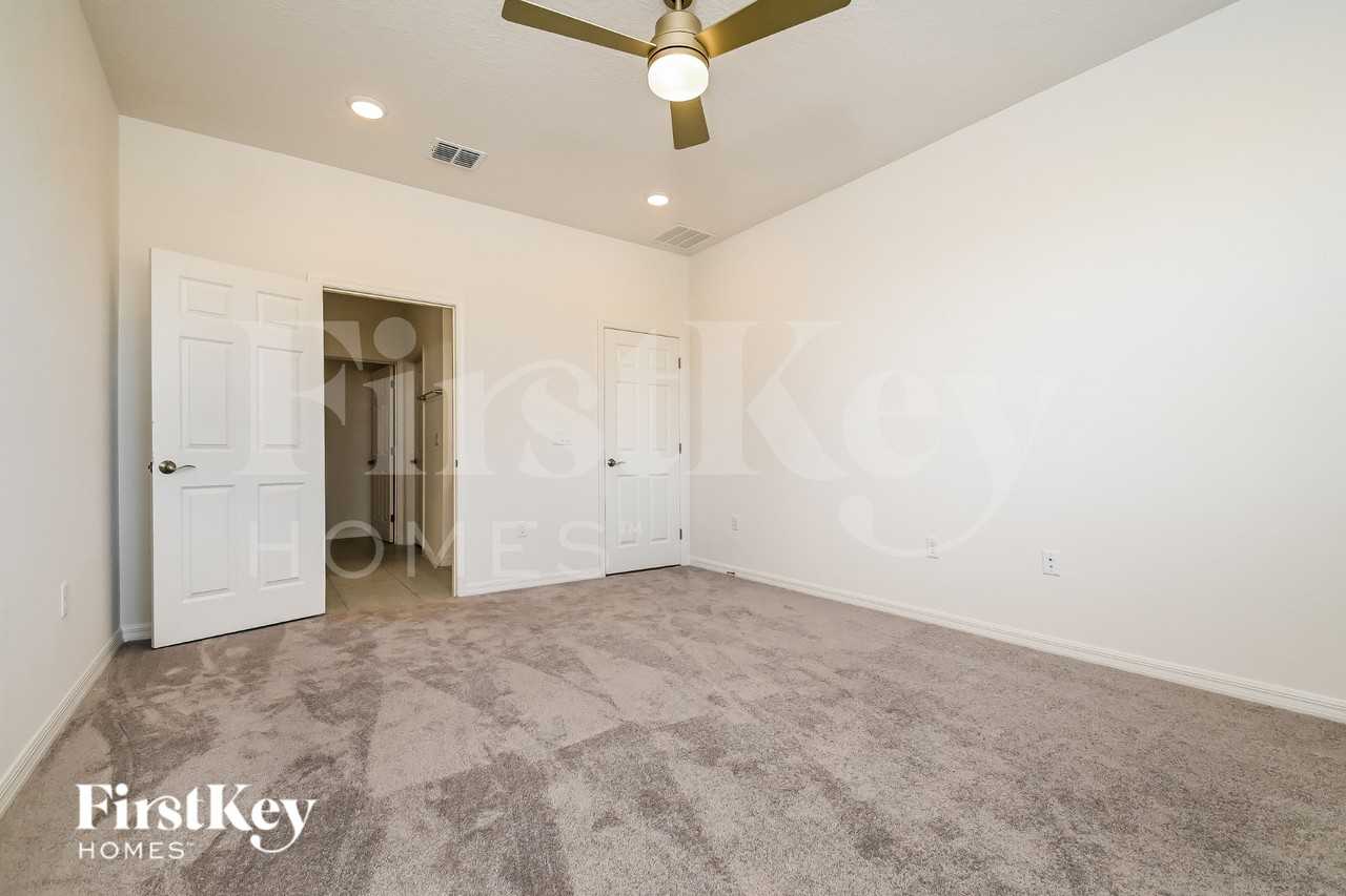217 Windsor Reserve Dr - Photo 7 of 20