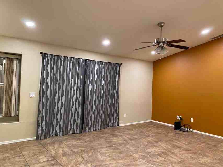 870 N Madrid Ln - Photo 5 of 37