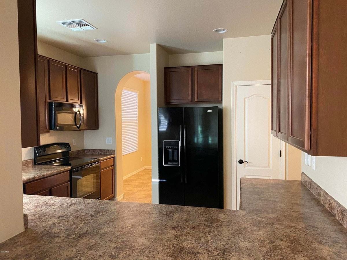 957 S Wallrade Ln - Photo 7 of 38