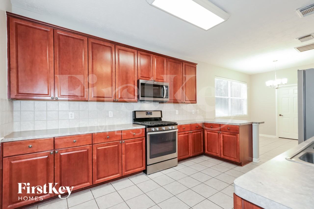 20935 Clovermeadow - Photo 7 of 16