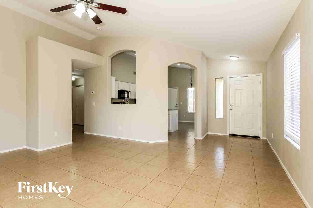 7225 W Blackhawk Dr - Photo 3 of 15