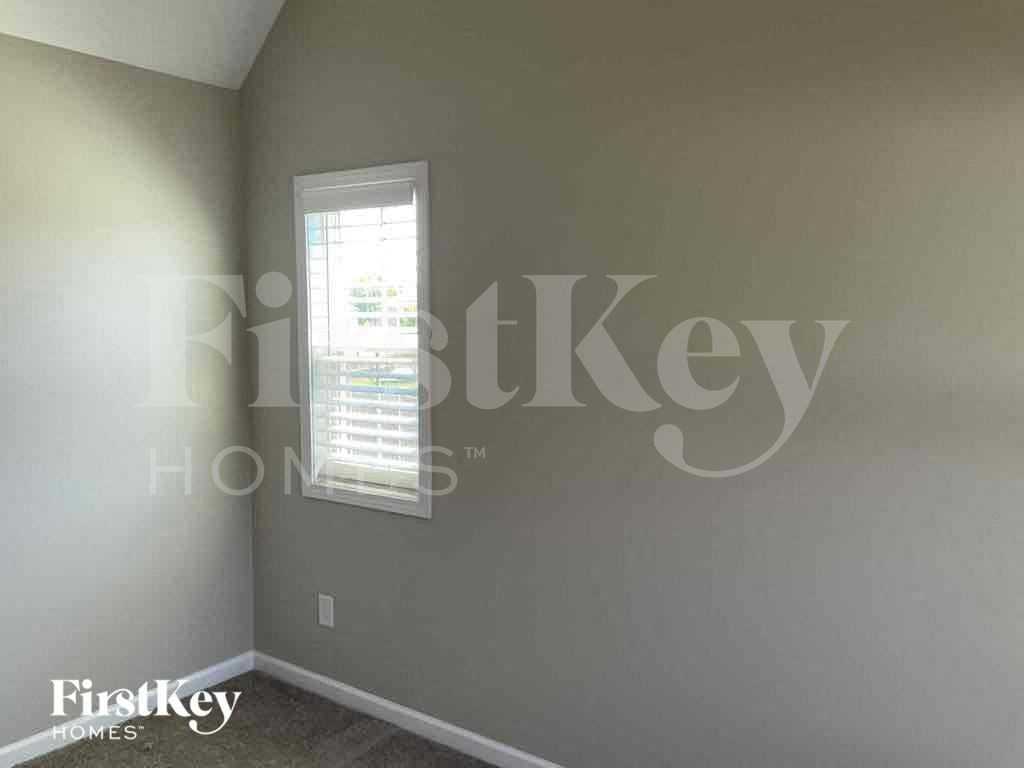 1349 Millet Dr - Photo 5 of 11