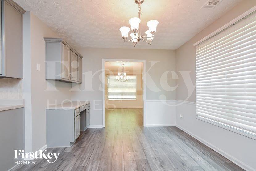 1517 River Song Way - Photo 4 of 15